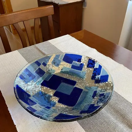 Blu *
